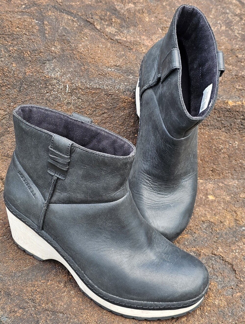 Merrell Halendi Bluff Mid Black Leather Wedge Ankle Boots J001672 Womens Size 8